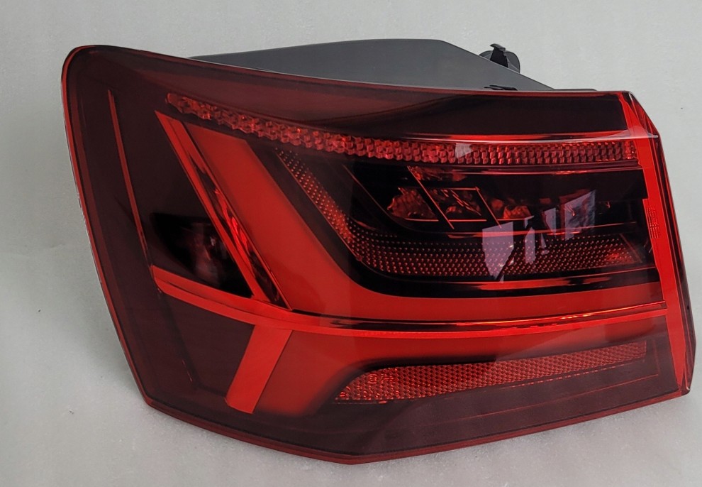AUDI A6 C7 KOMBI LIFT 4G9 14r+ LEWA LAMPA TYŁ LED ORYGINAŁ 4G9945095E